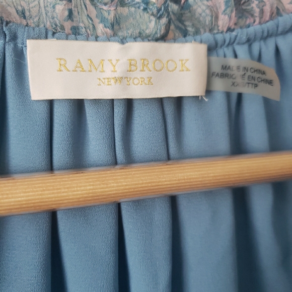 Ramy Brook Blue Paisley Sheer Silk Overlay Blouse XXS - Picture 2 of 6